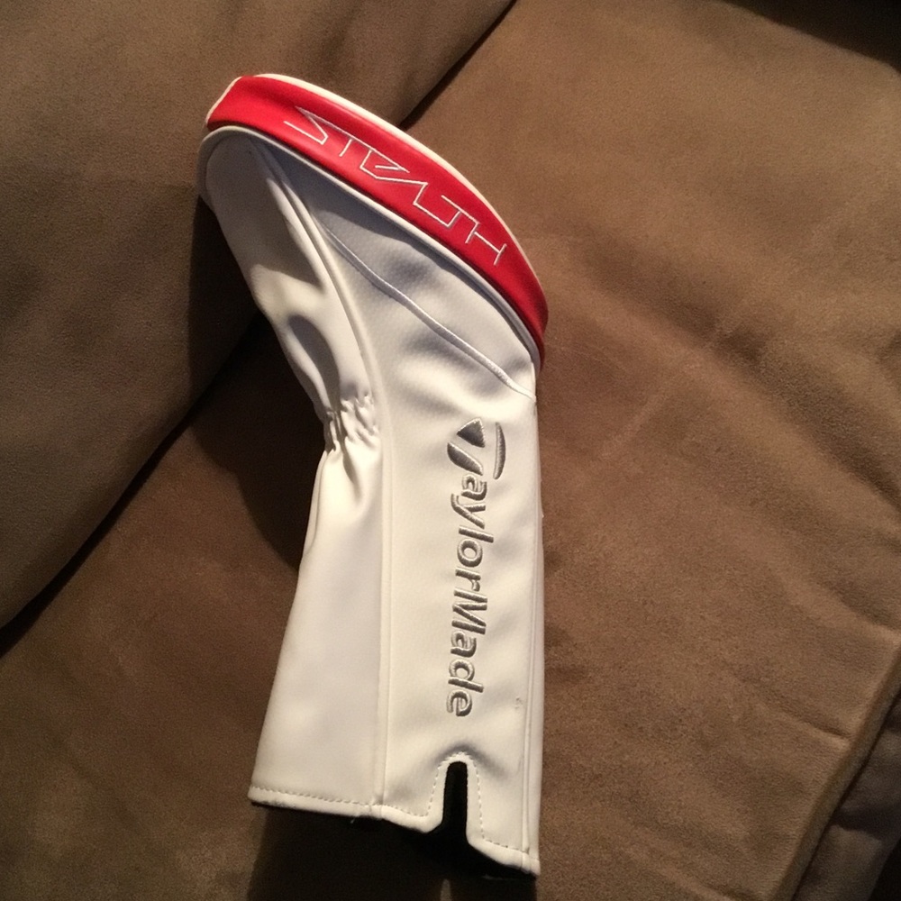 TaylorMade White and Red Men’s Swim Headcover